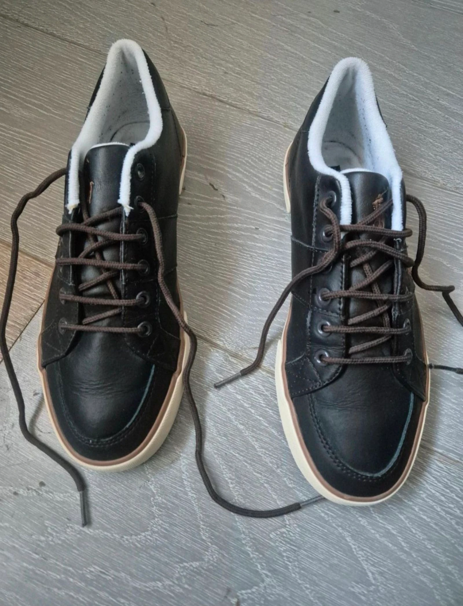 Zapatillas marrones.  Polo Ralph Lauren.  Talla 42.5